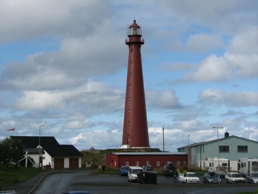 Sentralen Inn Andenes Buitenkant foto